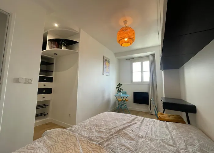 Superbe Appartement Haussmannien Suspendu